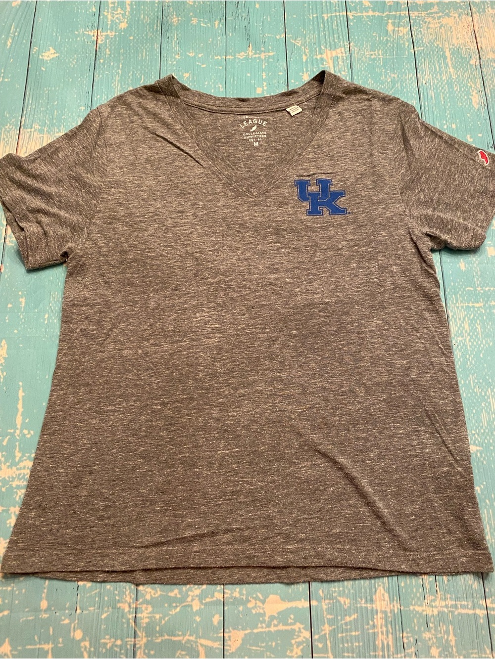 University of Kentucky Heather Gray V-Neck Tee with Blue UK Graphic
